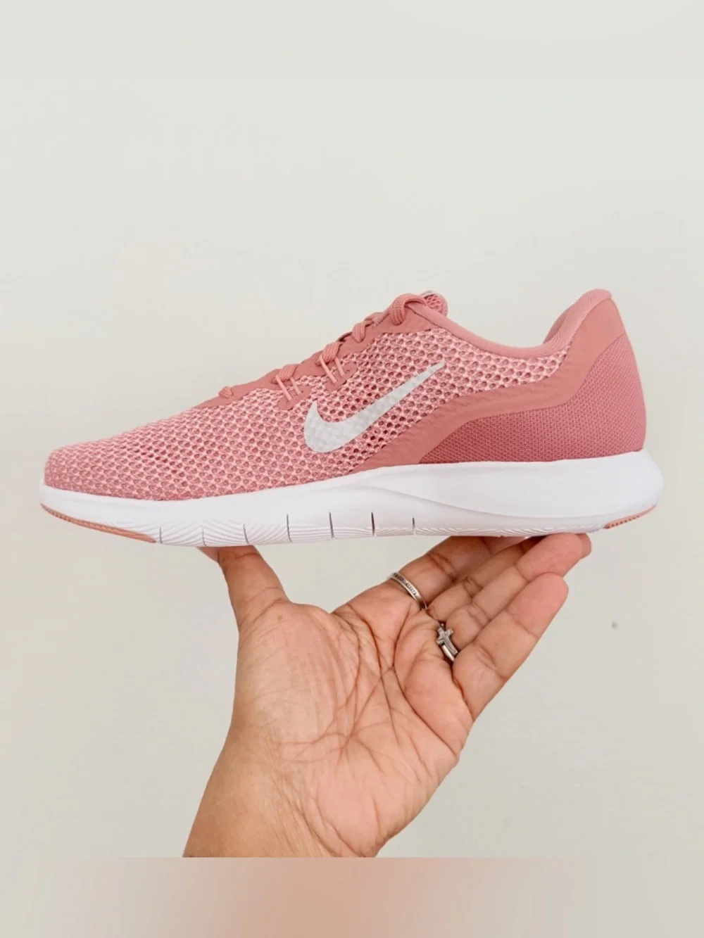 Nike Flex Trainer 7 Rust Pink Women’s Sneakers Size 8